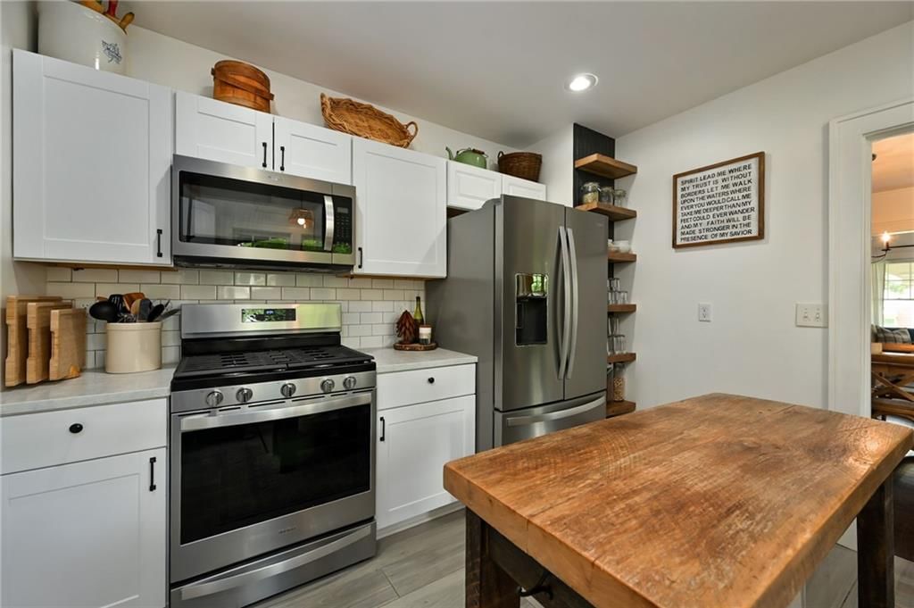 7602 Marty Street — photo 9