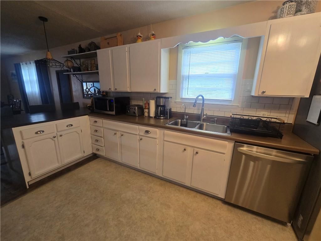202 Elmer Street — photo 7