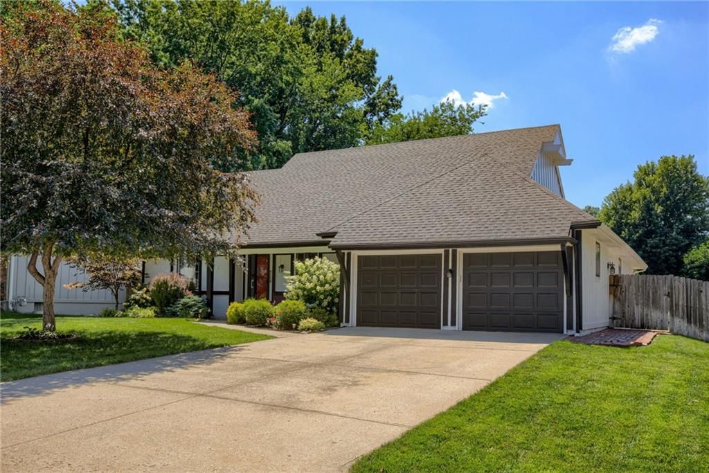 7414 Halsey Street — photo 2