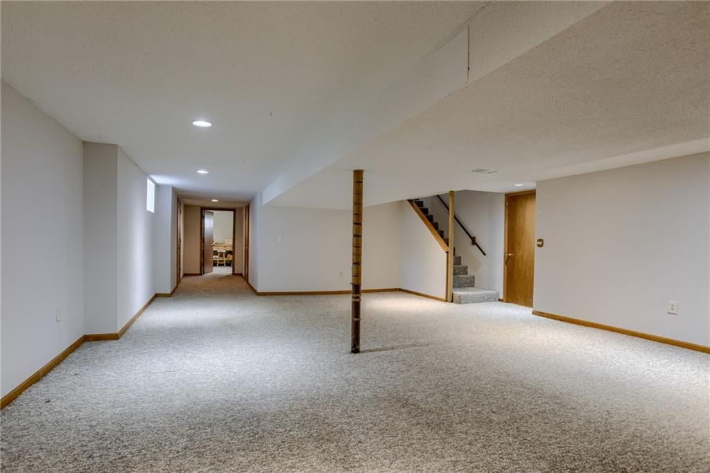 7414 Halsey Street — photo 26