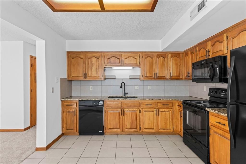 1418 Brighton Circle — photo 13