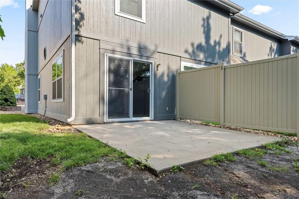 1418 Brighton Circle — photo 29