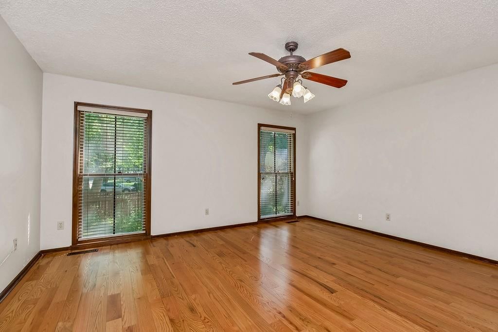 15405 W 90th Street — photo 18