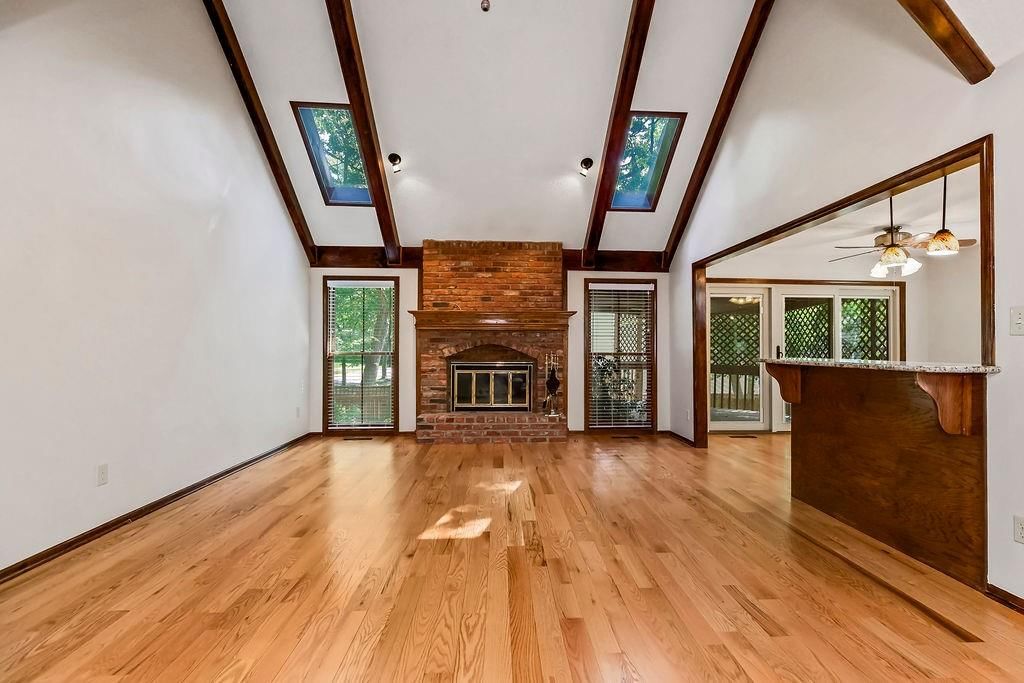 15405 W 90th Street — photo 4