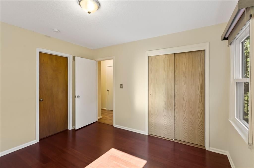 10025 Mastin Drive — photo 25