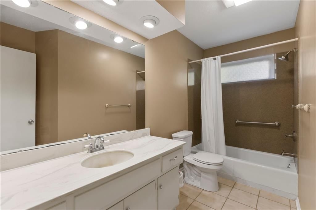 10025 Mastin Drive — photo 32