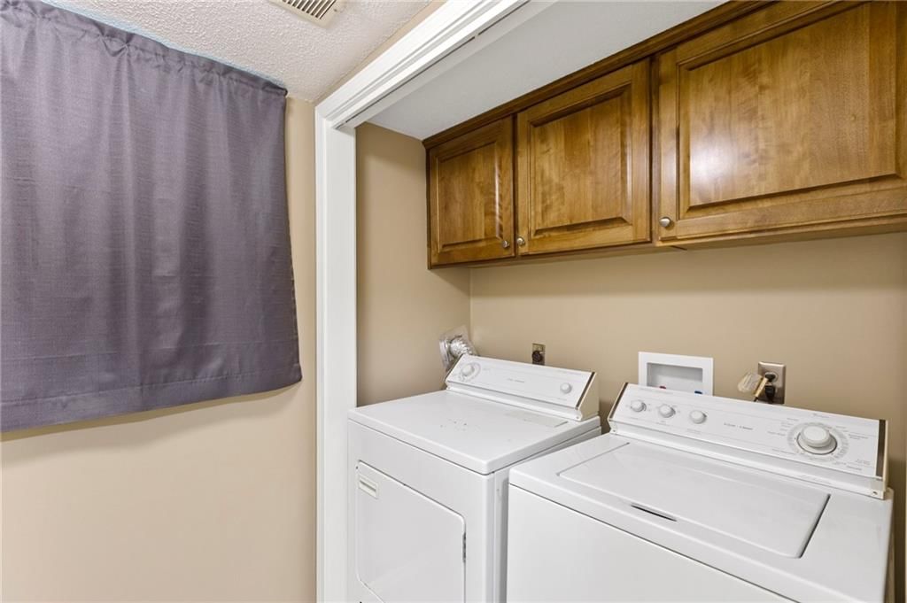 10025 Mastin Drive — photo 35