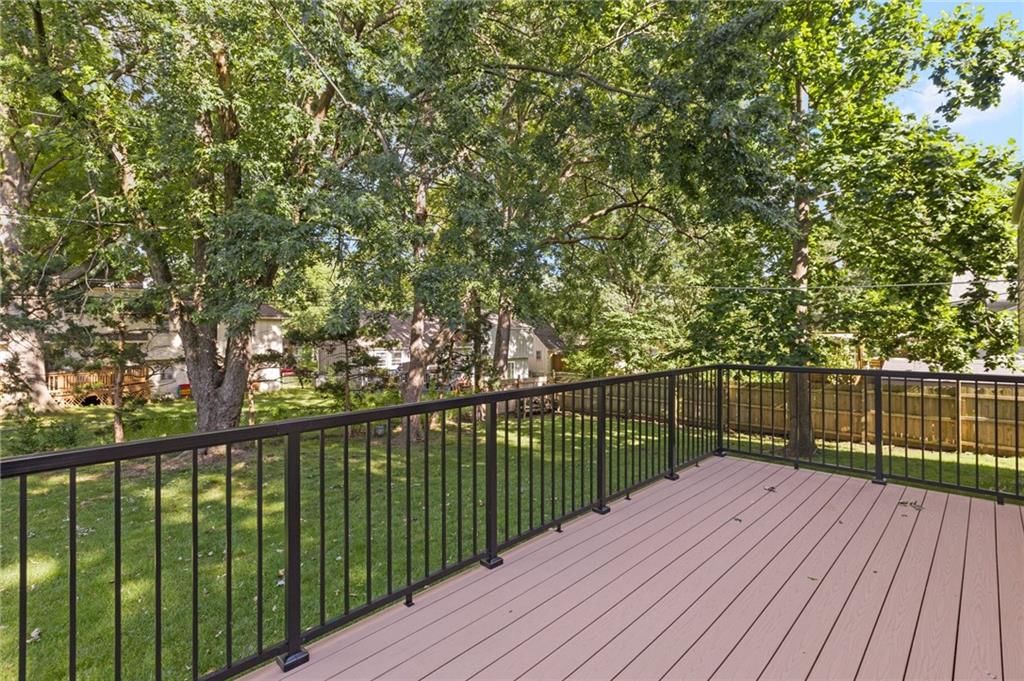 10025 Mastin Drive — photo 43