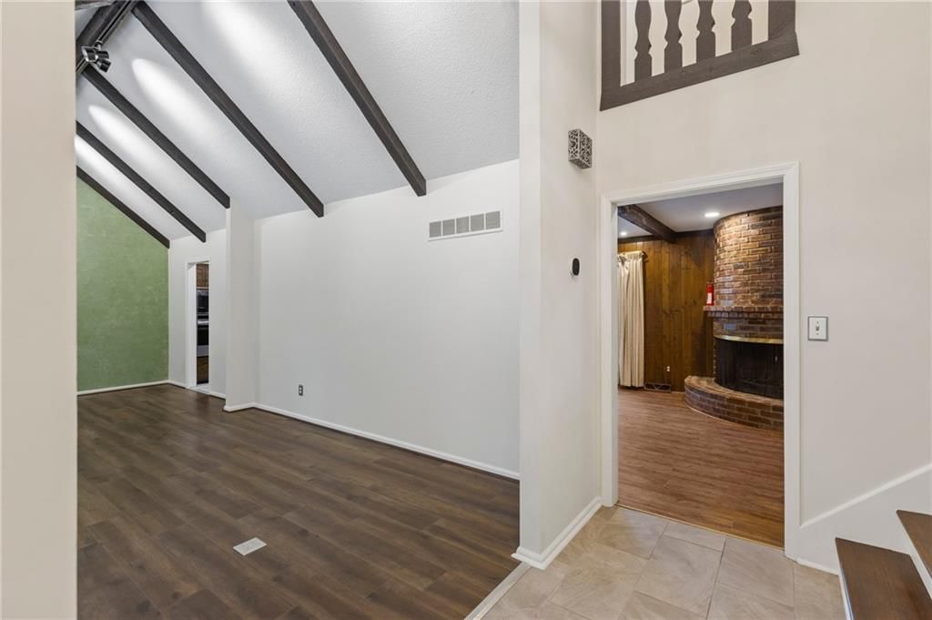 10025 Mastin Drive — photo 6