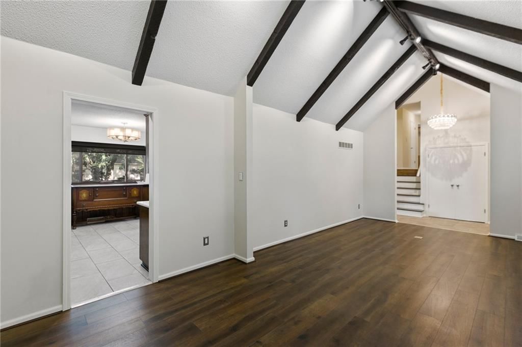 10025 Mastin Drive — photo 10