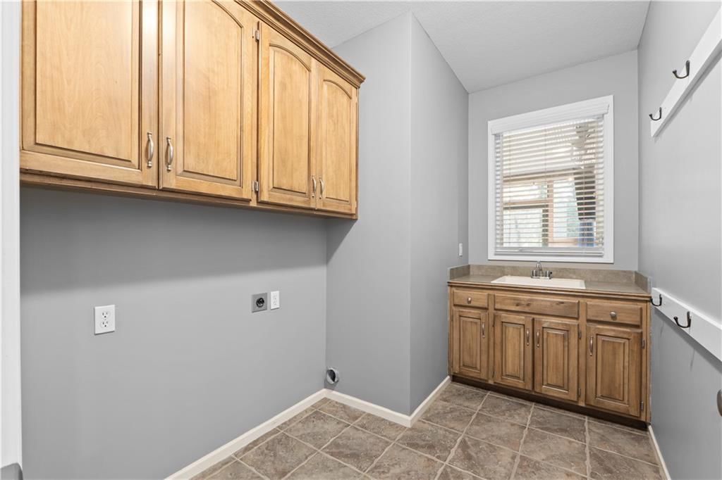 22404 W 58th Terrace — photo 29