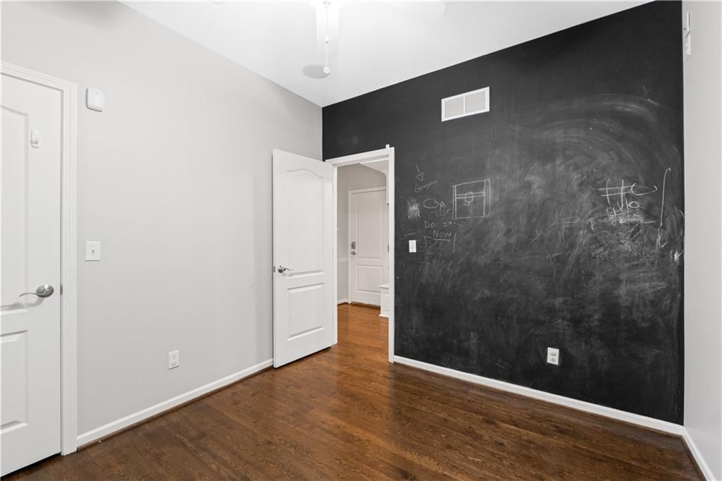 22404 W 58th Terrace — photo 33