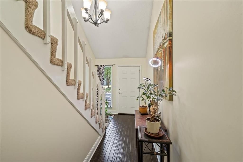 16304 W 126 Street — photo 4