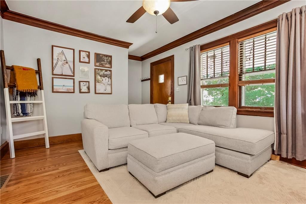 4234 Genessee Street — photo 5