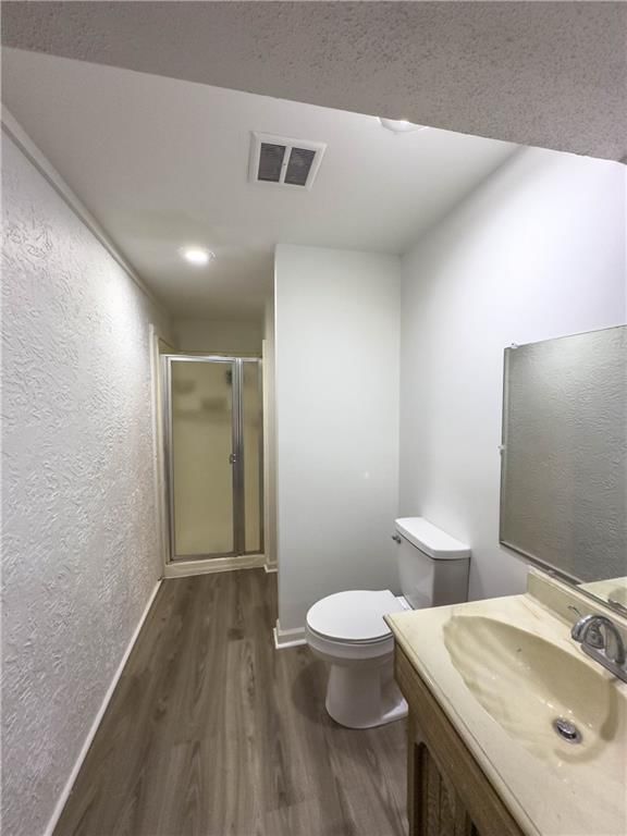 5710 NW Raintree Drive — photo 4