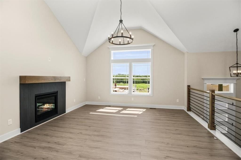1308 N Holland Drive — photo 4