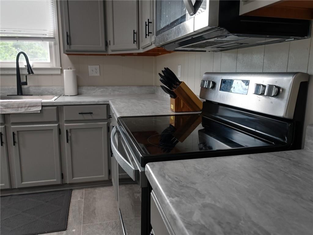 715 N Warren Street — photo 23