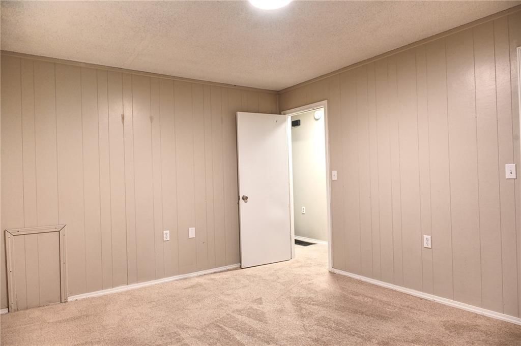 715 N Warren Street — photo 29