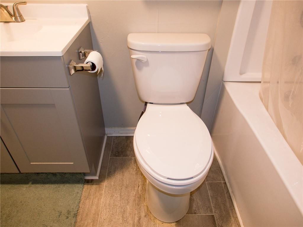 715 N Warren Street — photo 34