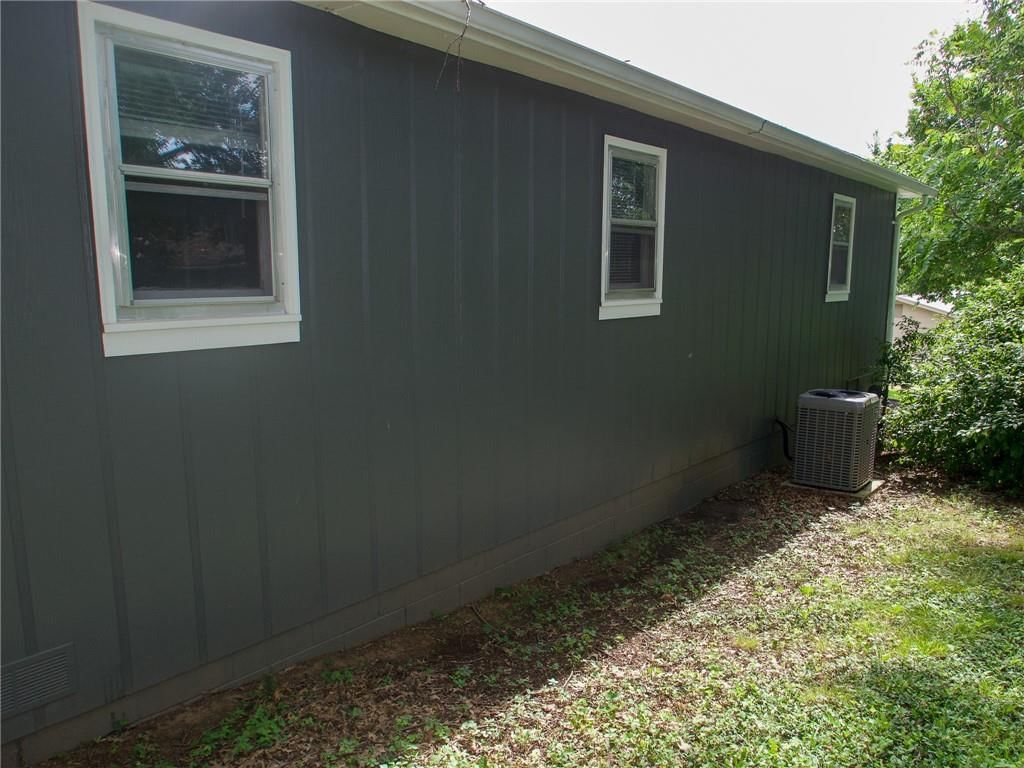 715 N Warren Street — photo 48