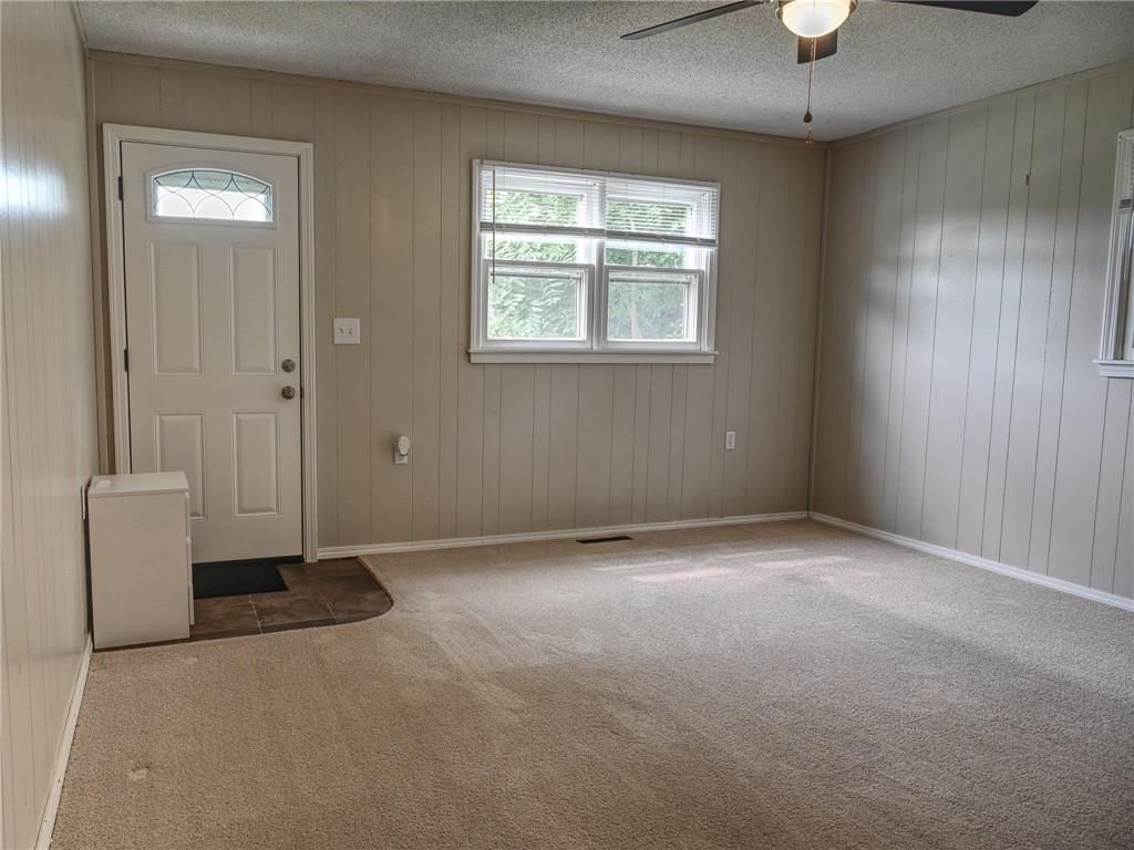 715 N Warren Street — photo 6