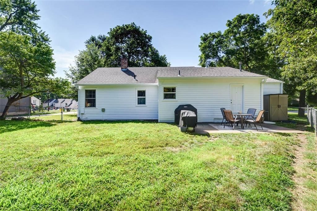 8244 Santa Fe Drive — photo 36