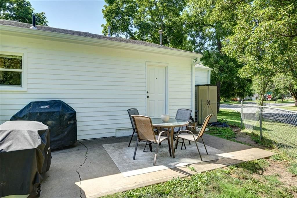 8244 Santa Fe Drive — photo 37