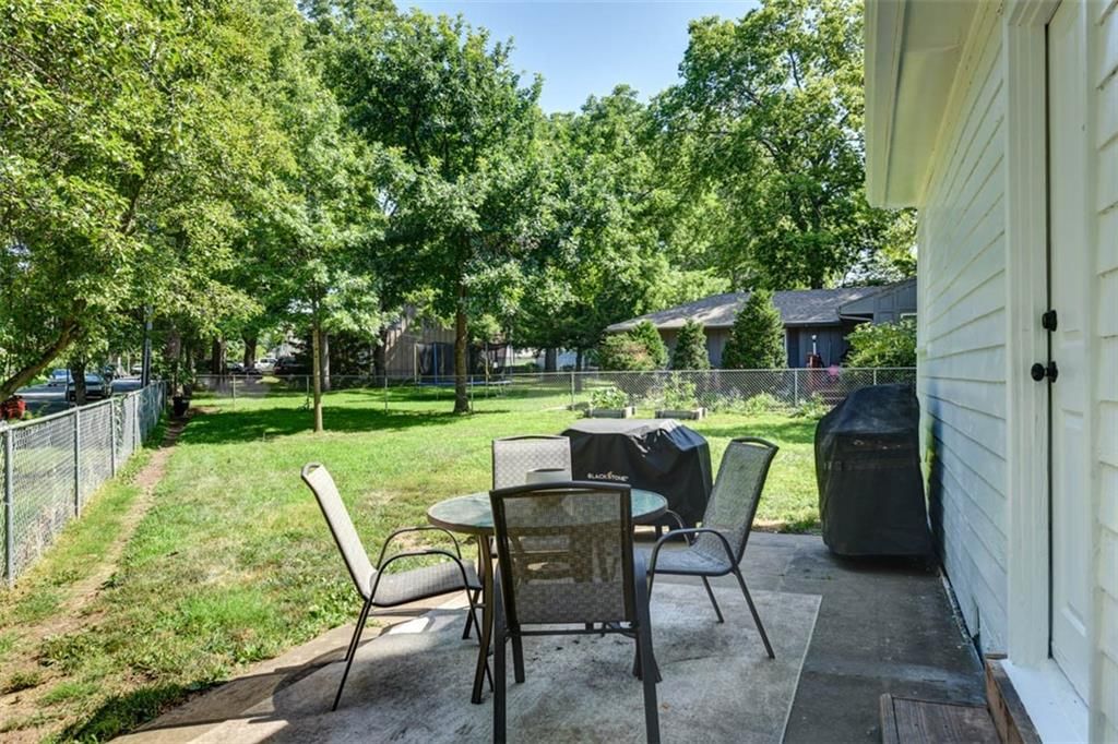 8244 Santa Fe Drive — photo 39