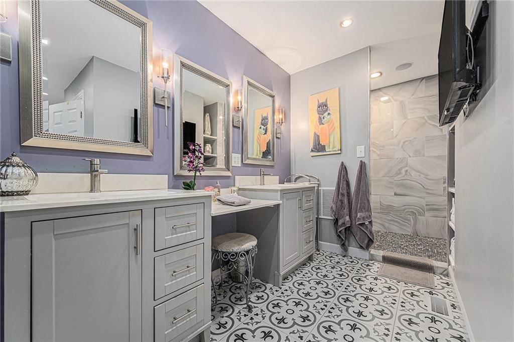 807 NW Bent Tree Drive — photo 15