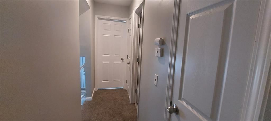 821-823 N Hamilton Street — photo 11