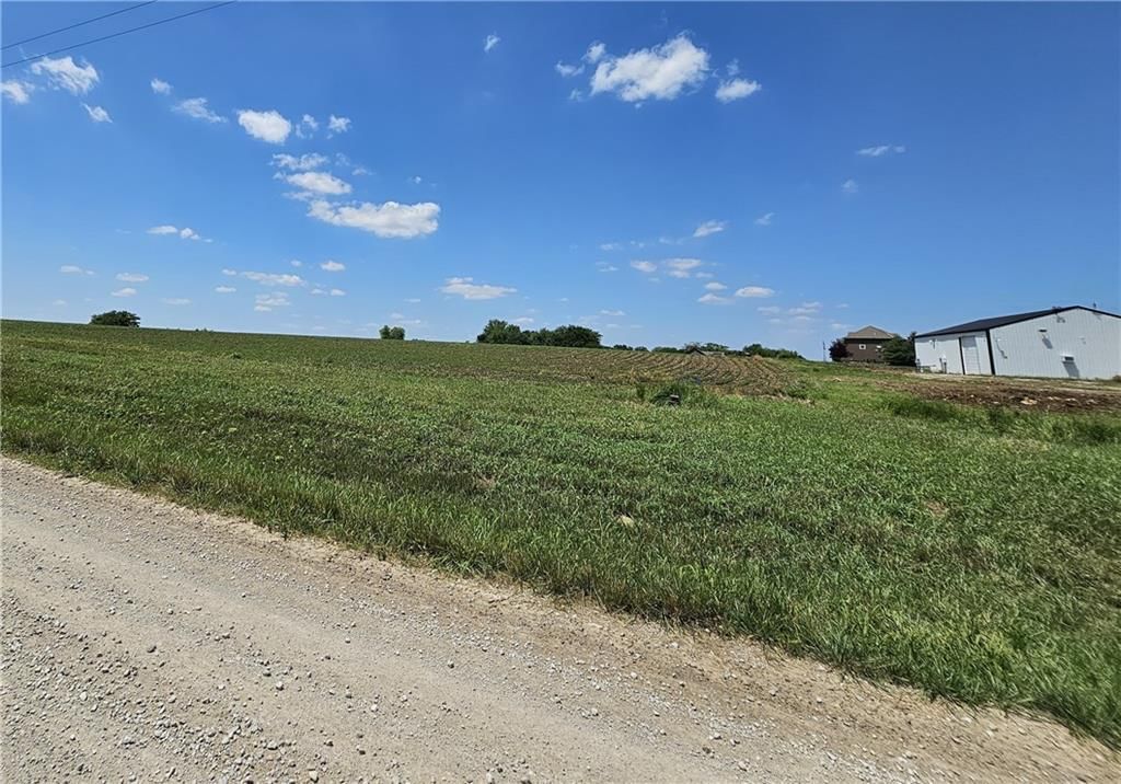 W 239th Street, Louisburg, KS