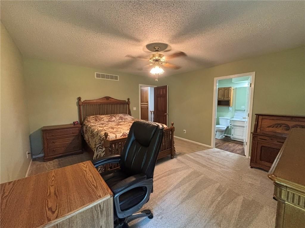 2109 Berkshire Drive — photo 19