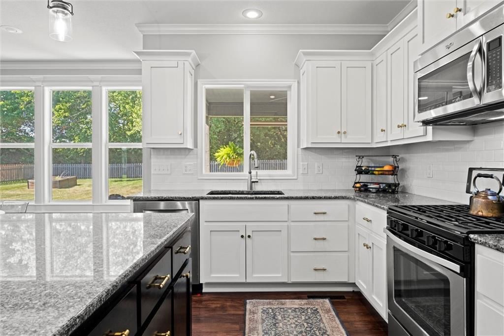 316 SE Hackamore Drive — photo 14