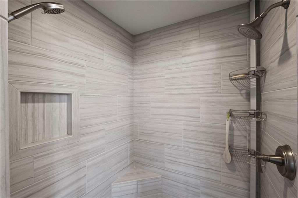 316 SE Hackamore Drive — photo 25
