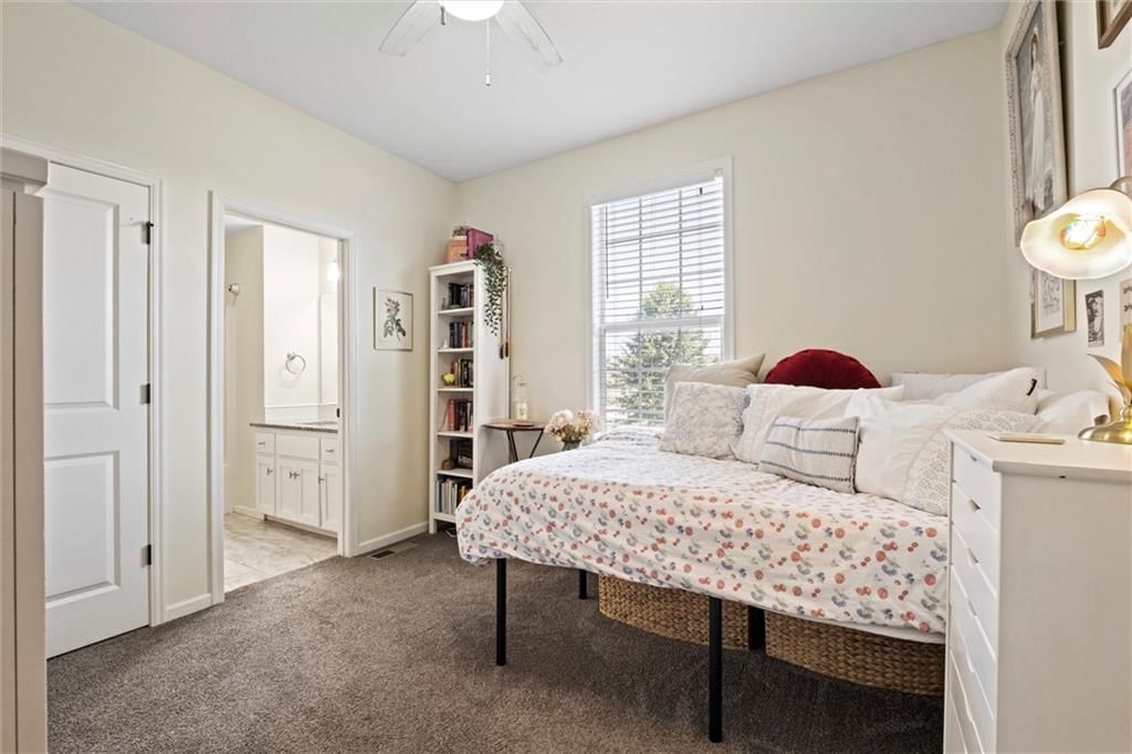 316 SE Hackamore Drive — photo 26