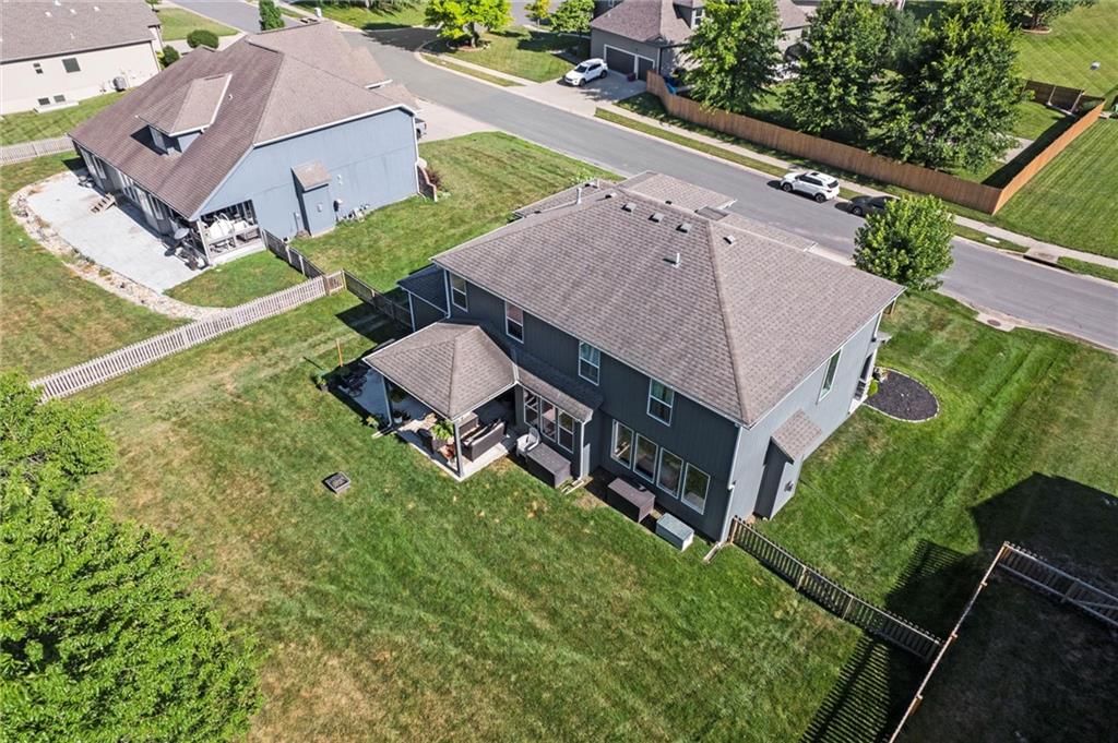 316 SE Hackamore Drive — photo 41