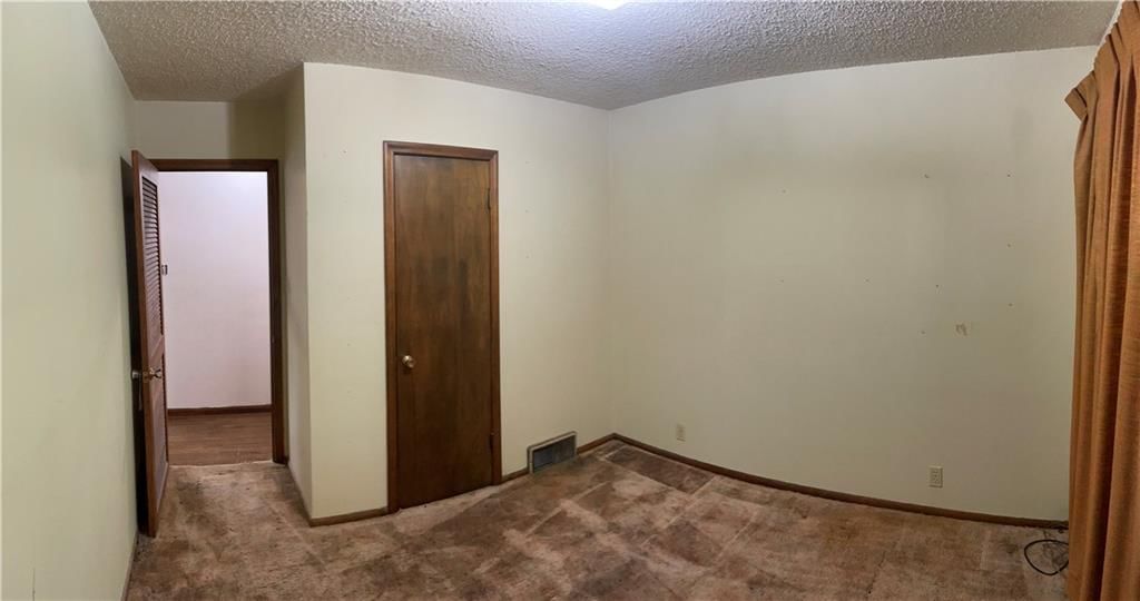 5249 Dixie Court — photo 22