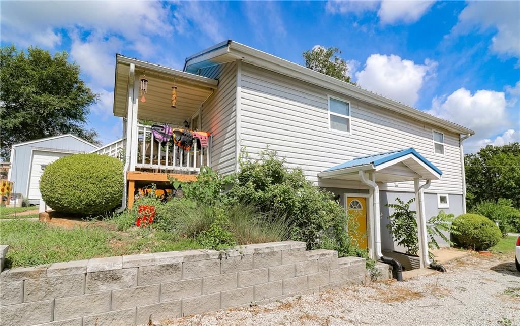 209 W South Railroad Street — photo 24