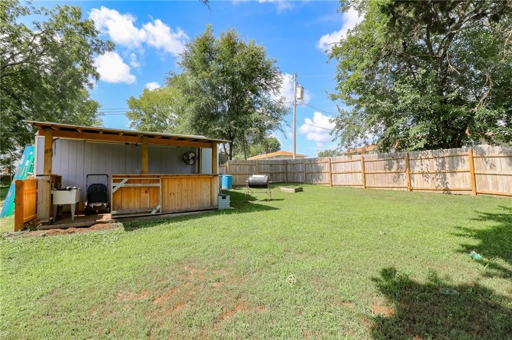 209 W South Railroad Street — photo 28