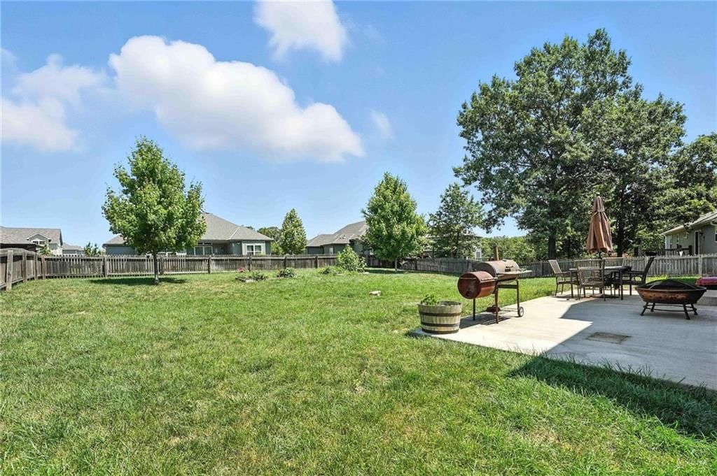 1009 SE Forest Ridge Court — photo 35