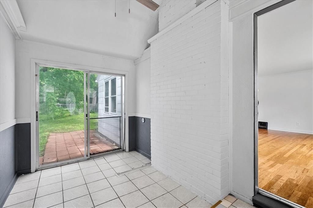 3912 Elledge Drive — photo 4