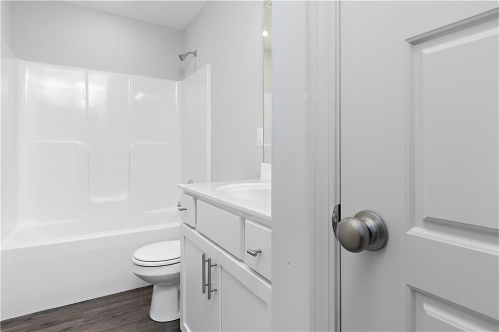 11214 N Oak Trafficway — photo 20