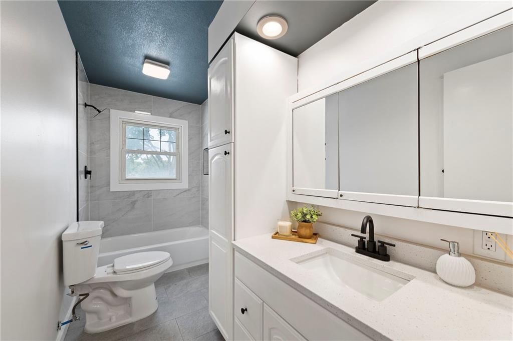 5441 Oliver Street — photo 24
