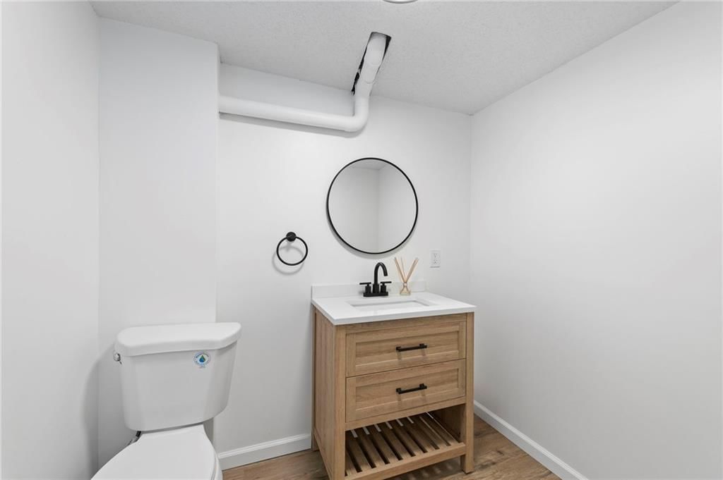 5441 Oliver Street — photo 31