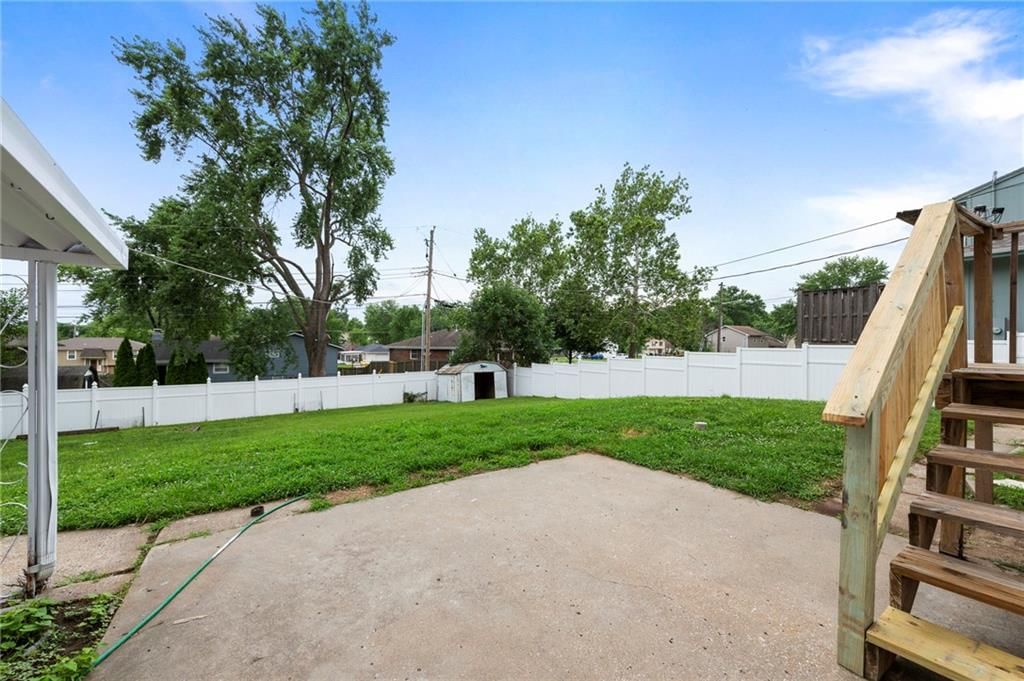 5441 Oliver Street — photo 38