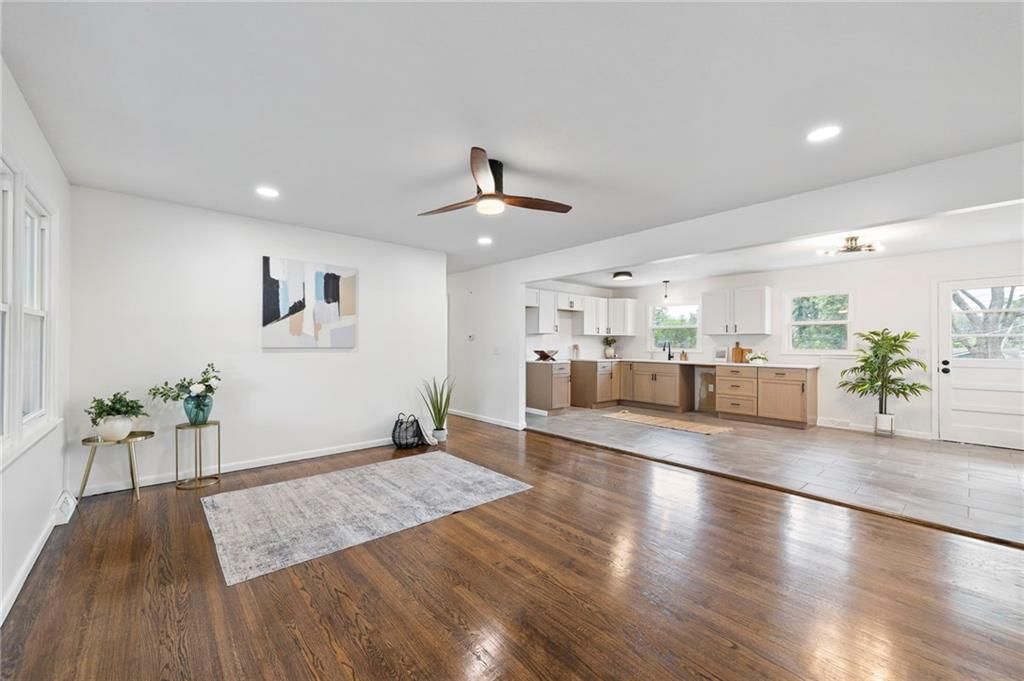 5441 Oliver Street — photo 8