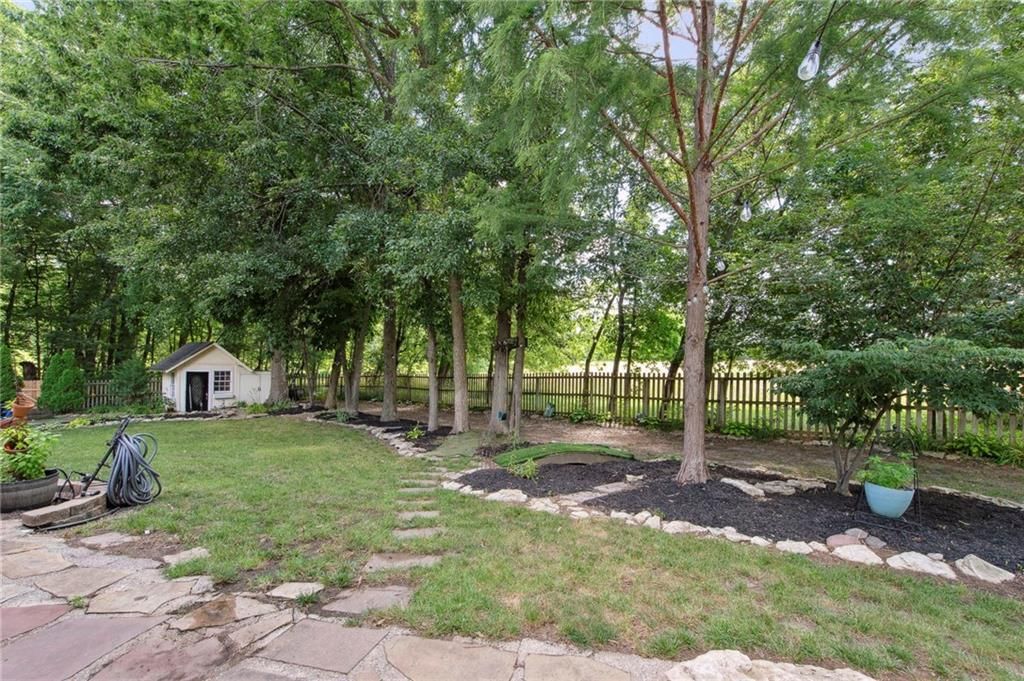 1311 SE Eastridge Circle — photo 20