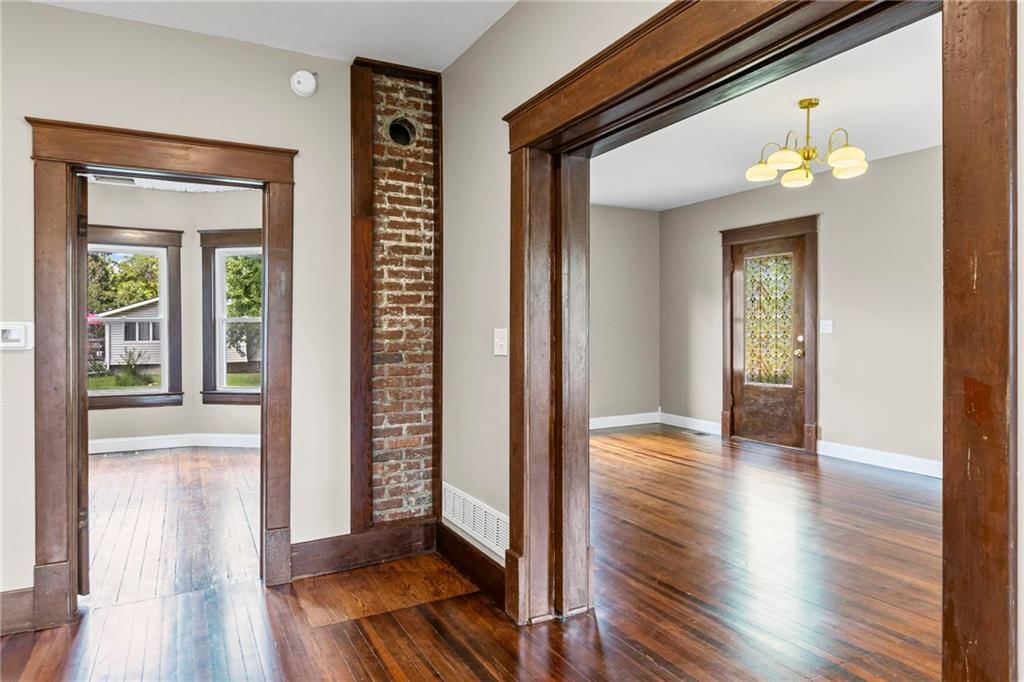 1004 S Willow Street — photo 13
