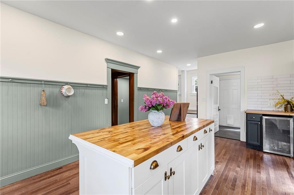 1004 S Willow Street — photo 19
