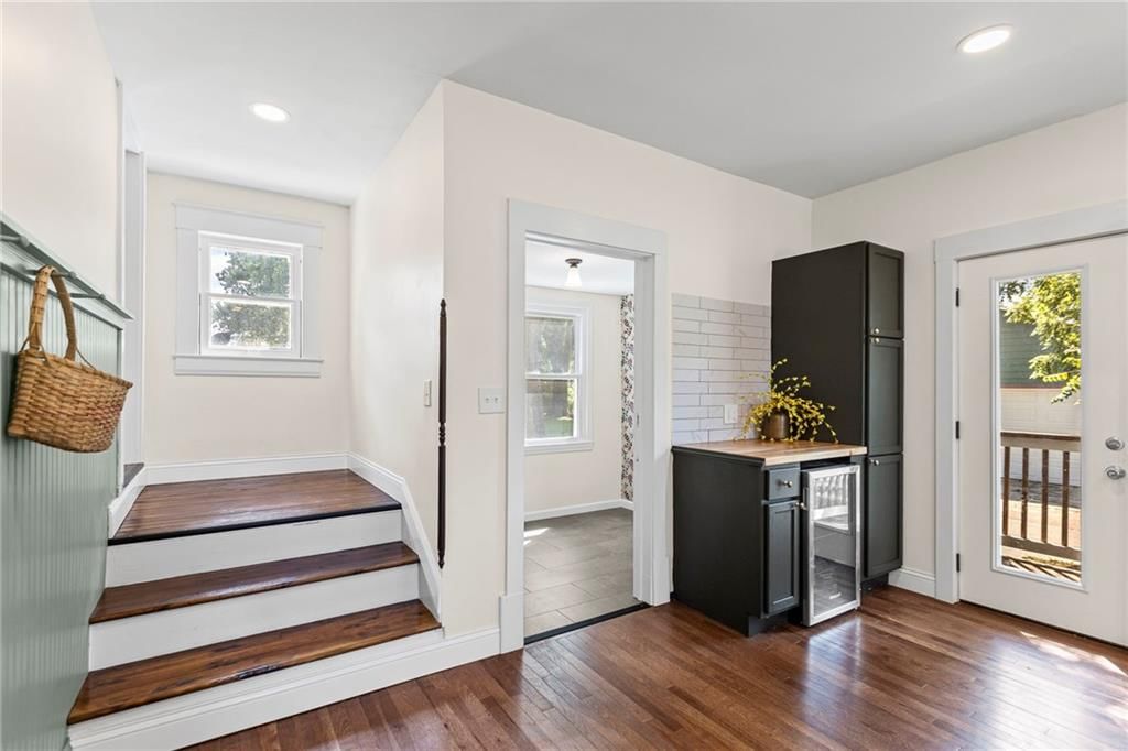1004 S Willow Street — photo 20